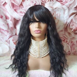 Wavy bang wig